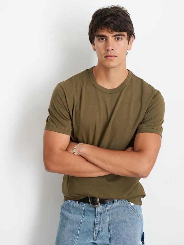 Alex Mill Standard TShirt In Slub Cotton Faded Deep Olive Men Tees Polos