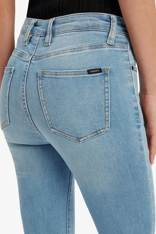 Bardot Skinny Jean Women Khloe Hi Crop Rip Jeans In Light Denim Light Denim Bardot Skinny Jean Women Khloe Hi Crop Rip Jeans In Light Denim Light Denim