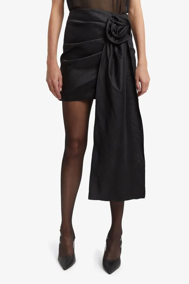 Bardot Skirts Women Carsen Flower Skirt In Black Black Bardot Skirts Women Carsen Flower Skirt In Black Black