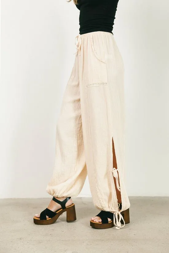 Bohme Avery Crinkle Joggers In Oatmeal Oatmeal Women Loungewear