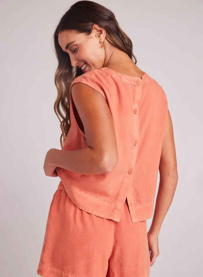 Boxy Button Back Top 8211 Clay Oasis Women Bella Dahl Sleeveless Boxy Button Back Top 8211 Clay Oasis Women Bella Dahl Sleeveless