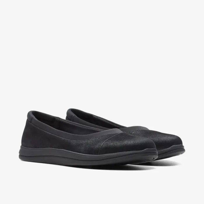 Clarks Brinkley Ayla Black Slip Ons Black Women Cloudsteppers