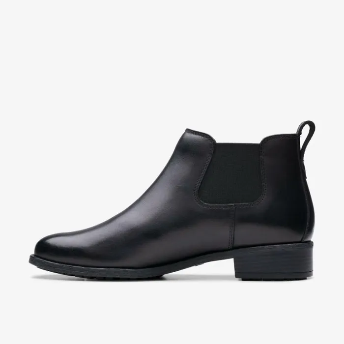 Clarks Havisham Top Black Leather Ankle Boots Black Leather Women Chelsea Boots