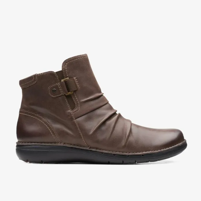 Clarks Un Loop Top Dark Brown Ankle Boots Dark Brown Women Ankle Boots