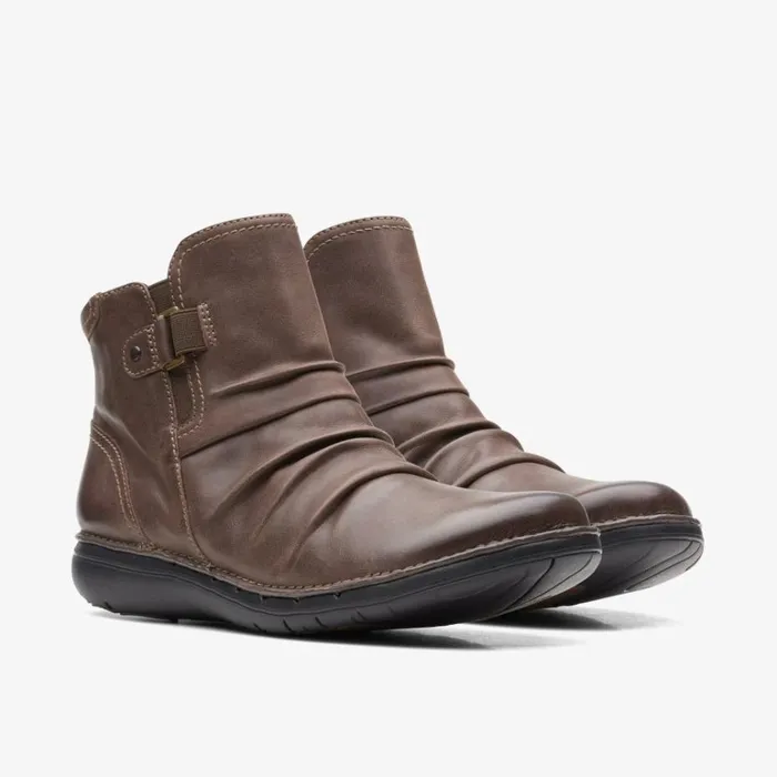 Clarks Un Loop Top Dark Brown Ankle Boots Dark Brown Women Ankle Boots