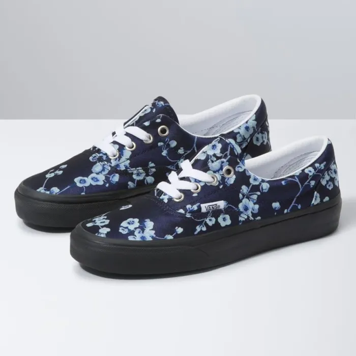 Classics Shoes Florals Era BlueBlack Vans Women
