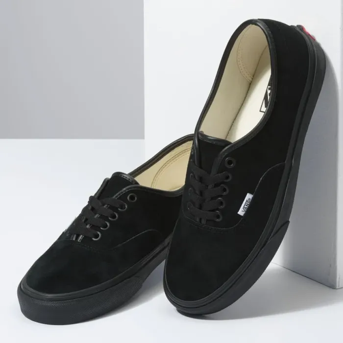 Classics Shoes Pig Suede Authentic BlackBlack Vans Men Classics Shoes Pig Suede Authentic BlackBlack Vans Men