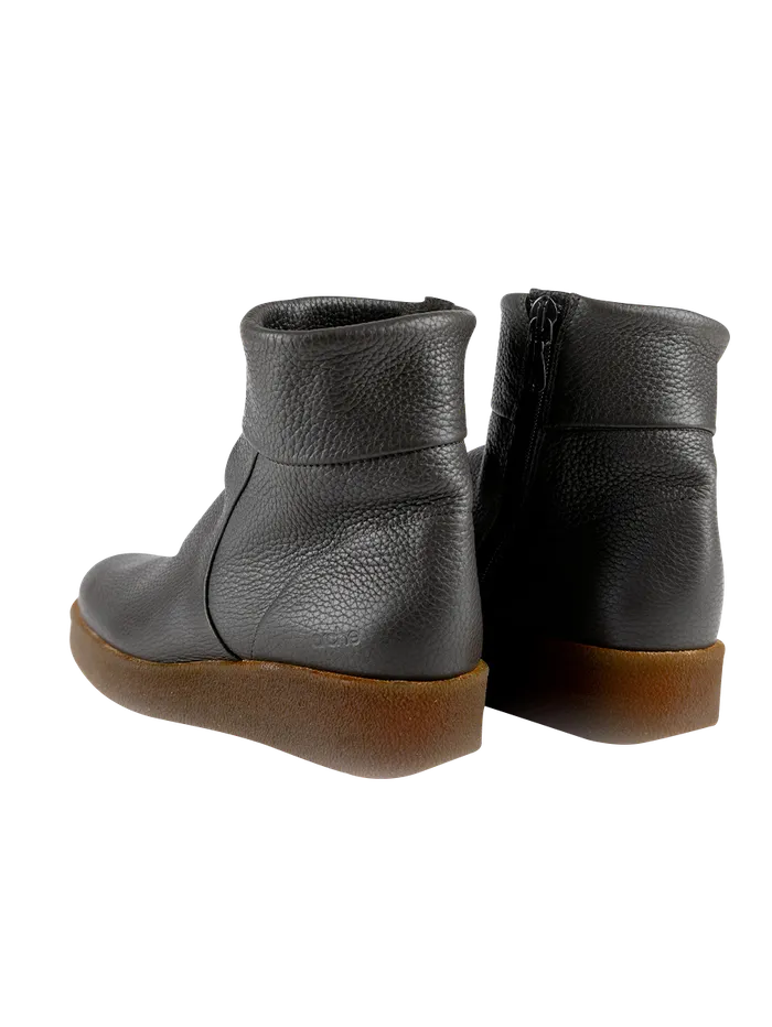 Comyka ankle boots Comyka ankle boots