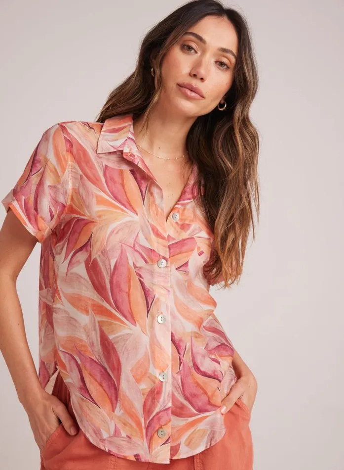 Cuffed Short Sleeve Shirt 8211 Painted Leaves Print Women Bella Dahl Short Sleeve Cuffed Short Sleeve Shirt 8211 Painted Leaves Print Women Bella Dahl Short Sleeve