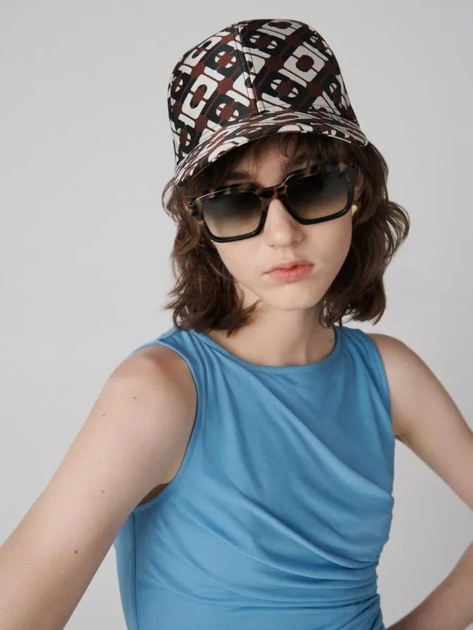 DVF Scarves and Hats Mickey Hat Cane Link Brown 8211 Women DVF Scarves and Hats Mickey Hat Cane Link Brown 8211 Women