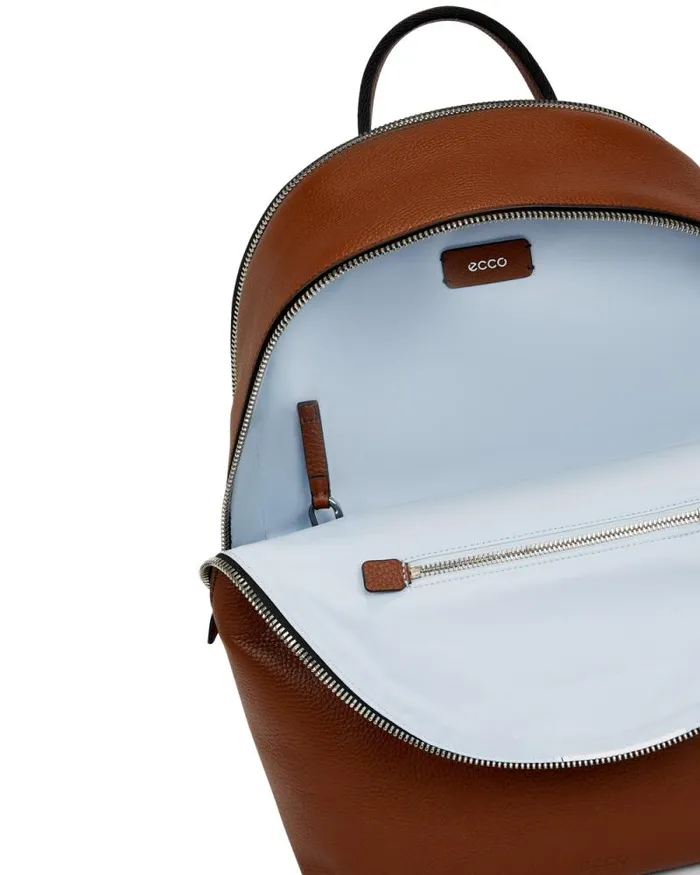 Ecco Backpacks Bags and Accessories ECCO Round Pack Large Pebbled Brown Ecco Backpacks Bags and Accessories ECCO Round Pack Large Pebbled Brown