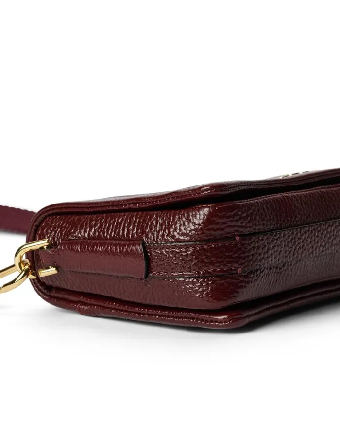 Ecco Totes and Handbags Bags and Accessories ECCO Pinch Medium Soft Shine Pebbled Red Ecco Totes and Handbags Bags and Accessories ECCO Pinch Medium Soft Shine Pebbled Red