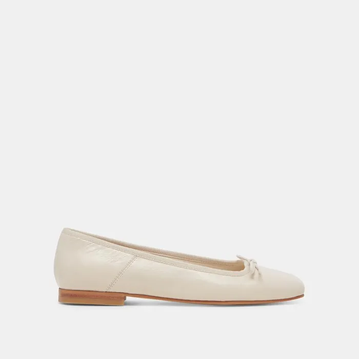 Flats and Loafers Women Dolce Vita Anisa Ballet Flats Creme Crinkle Patent