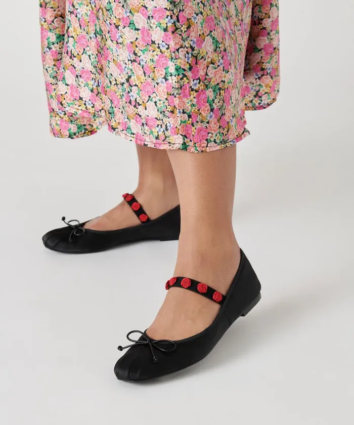 Flats and Loafers Women Dolce Vita Lilly Ballet Flats Black Multi Satin