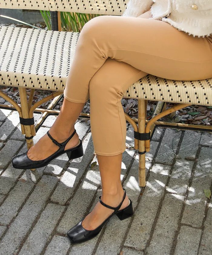 Flats and Loafers Women Dolce Vita Maggi Heels Midnight Crinkle Patent