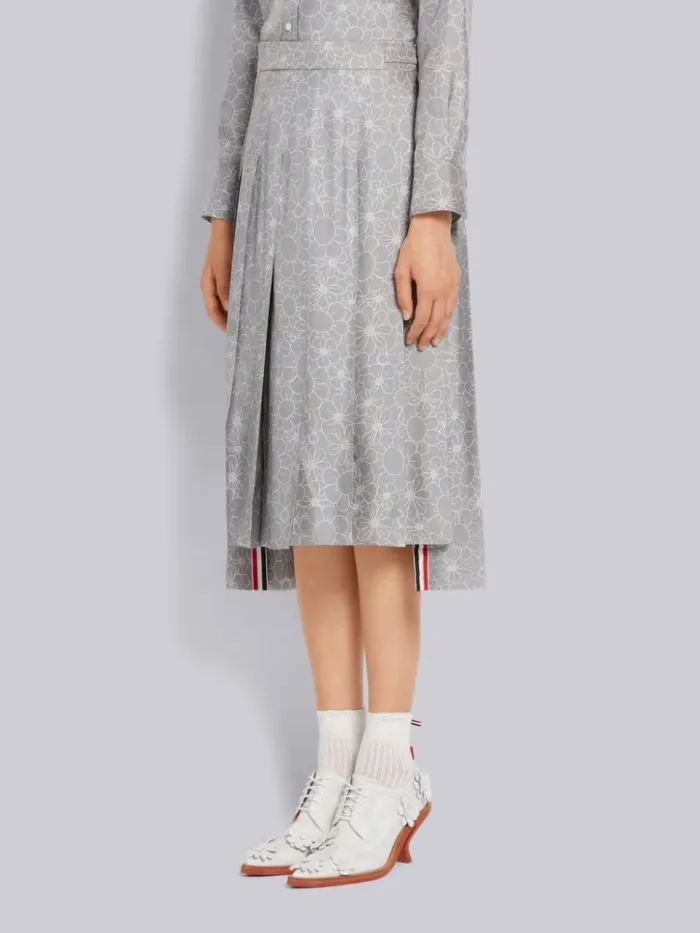Floral Toile Printed Silk Dropped Back Below The Knee Pleated Skirt Medium Grey Women Thom Browne Skirts