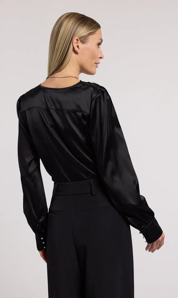 Generation Love Clothing Tops Women Tasmina Blouse Black