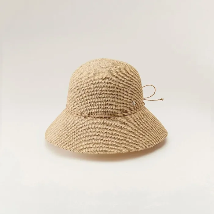 Helen Kaminski Villa 9 Natural Hats Cloche