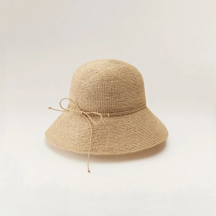 Helen Kaminski Villa 9 Natural Hats Cloche
