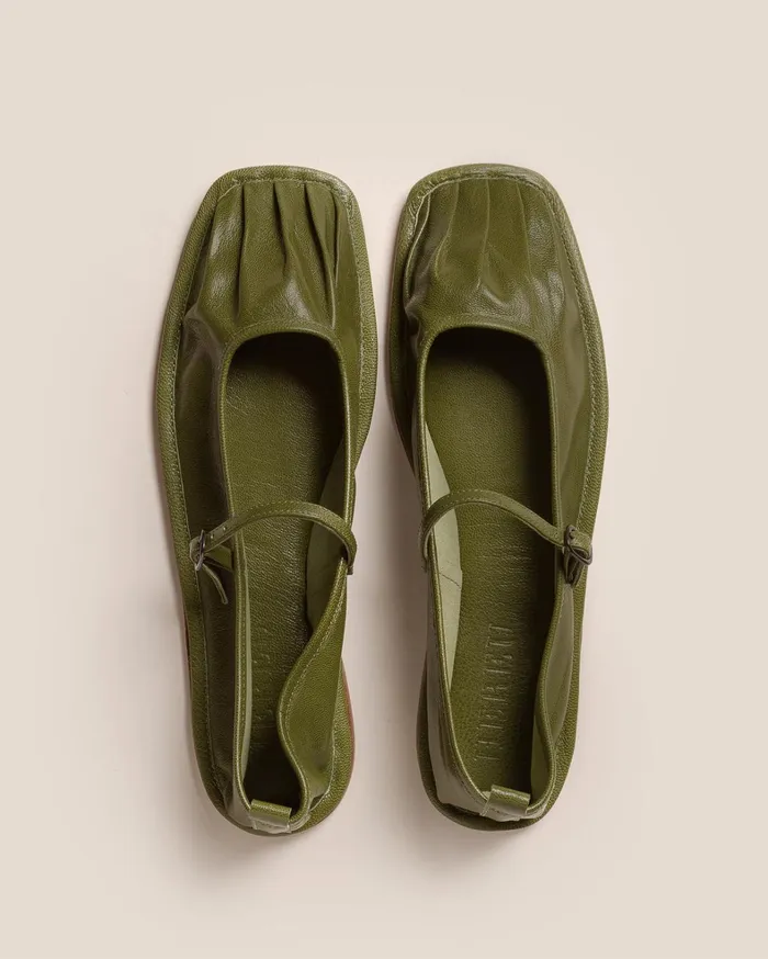 Hereu DANSA SUPPLE SHINY 8211 PleatedToe Mary Jane Pump Women Soft Shoes