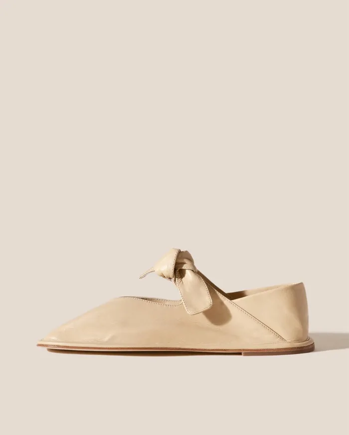 Hereu LLASADA 8211 FrontKnot Pump Women Soft Shoes