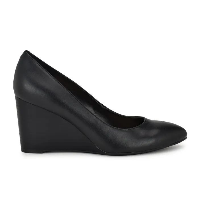 Jazzin Almond Toe Wedges