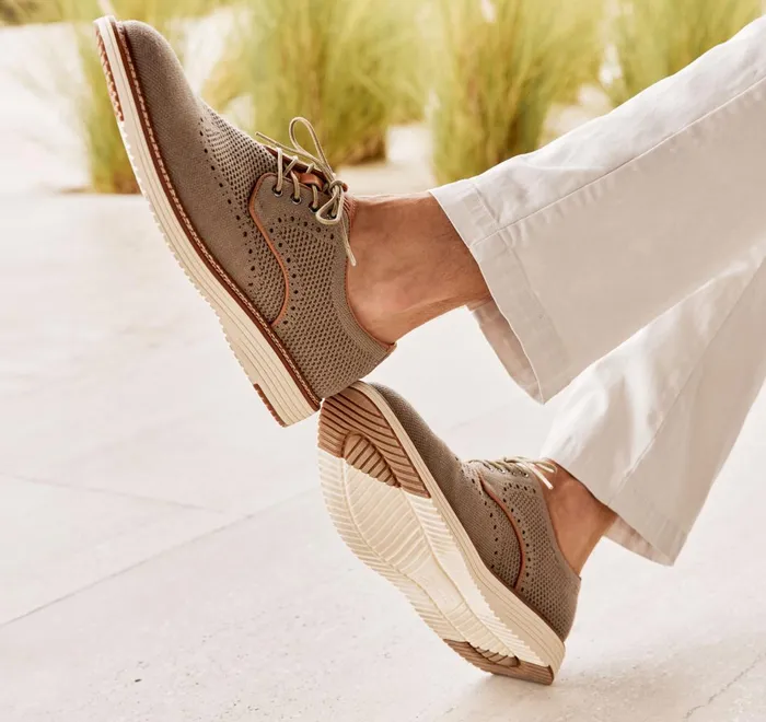 JohnstonandMurphy LaceUps Upton Knit Wingtip Taupe Heathered Knit 8211 Men