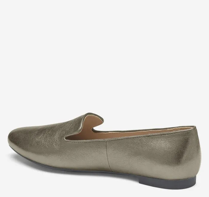 JohnstonandMurphy Mules and Loafers Delanie Loafer Pewter Metallic Sheepskin 8211 Women JohnstonandMurphy Mules and Loafers Delanie Loafer Pewter Metallic Sheepskin 8211 Women