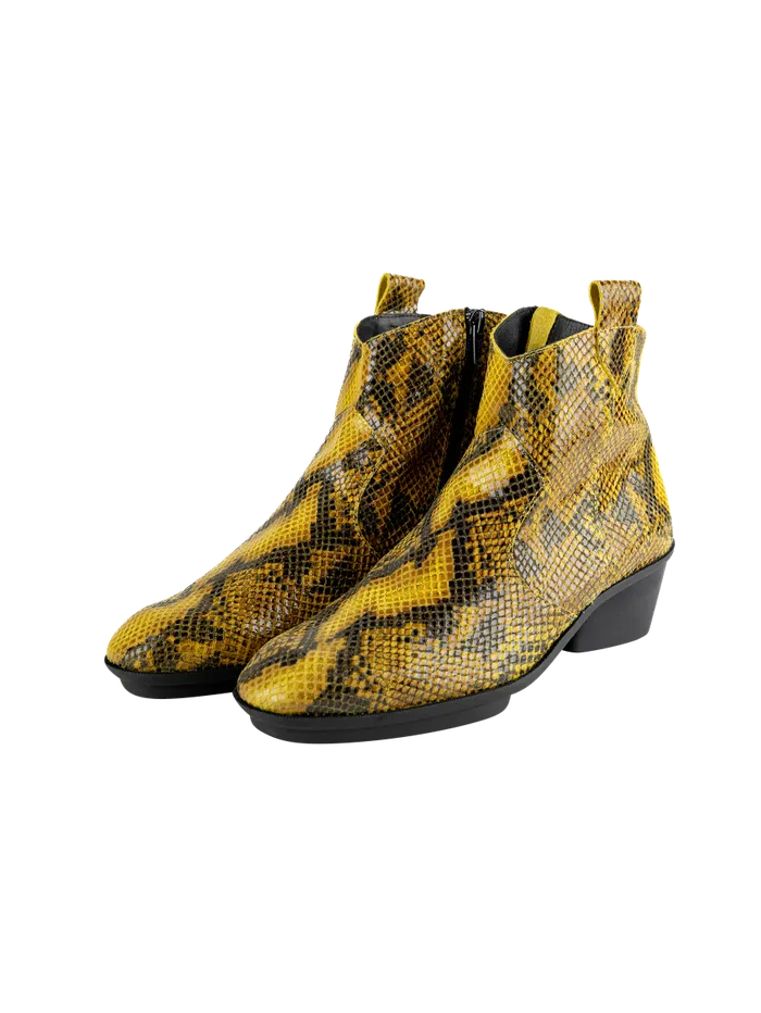 Junity ankle boots