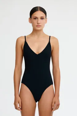 LILA ONE PIECE