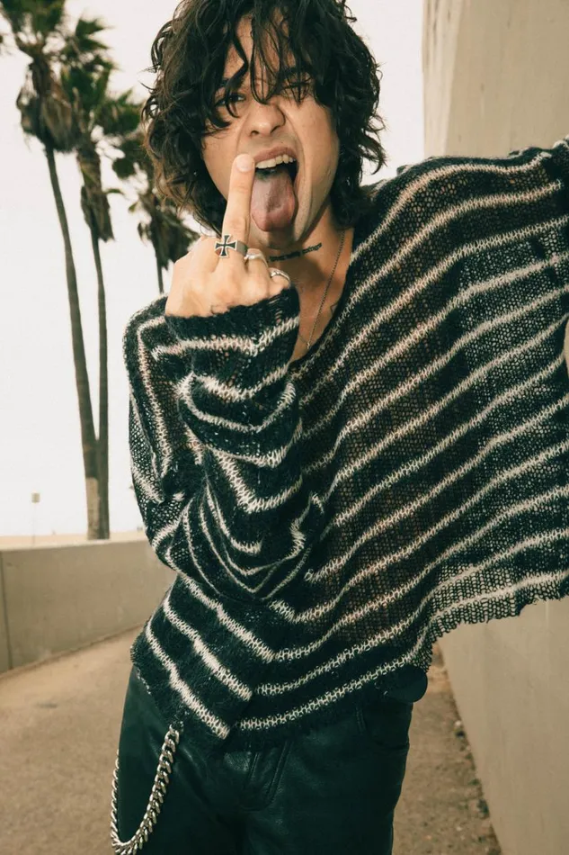 Men Cropped Navarro Jumper Raw Edge Black and Bone OTHER KNITWEAR Men Cropped Navarro Jumper Raw Edge Black and Bone OTHER KNITWEAR
