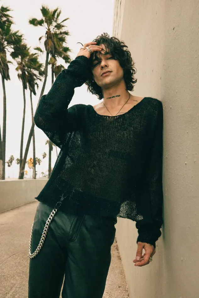 Men Cropped Navarro Jumper Raw Edge Black OTHER KNITWEAR Men Cropped Navarro Jumper Raw Edge Black OTHER KNITWEAR