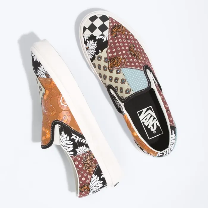 MenWomen Tiger Patchwork Classic SlipOn BlackTrue White Classics Shoes Vans MenWomen Tiger Patchwork Classic SlipOn BlackTrue White Classics Shoes Vans