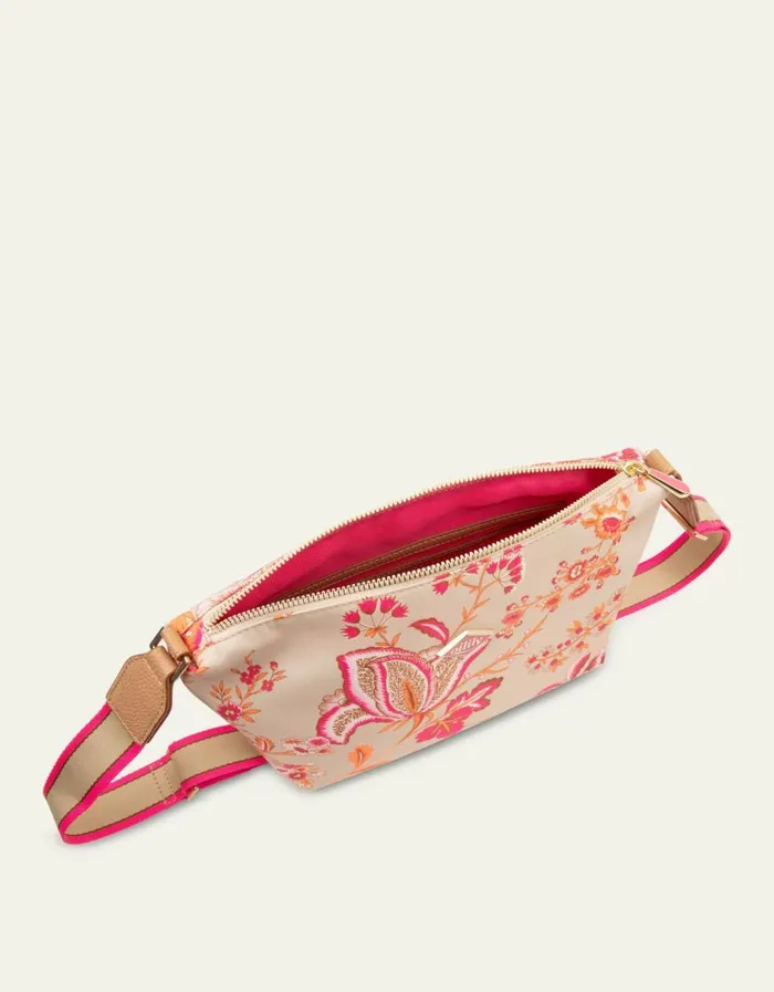 Oilily Shoulder Bags Bags Sarah Shoulder Bag Sits Iconpink Oilily Shoulder Bags Bags Sarah Shoulder Bag Sits Iconpink