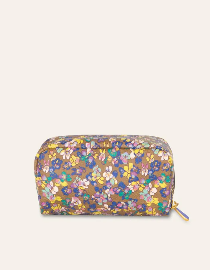 Oilily Toiletry Bags Women Callie Cosmetic Bag Phoebe Pansyplantation Oilily Toiletry Bags Women Callie Cosmetic Bag Phoebe Pansyplantation