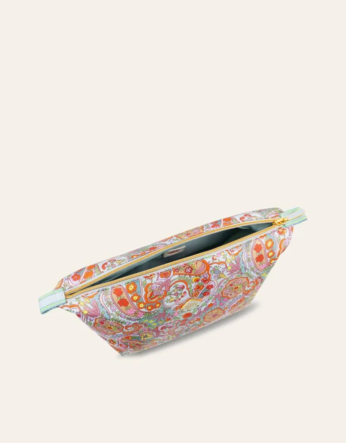 Oilily Toiletry Bags Women Claire Cosmetic Bag Petal Park Paisleysurf Spray Oilily Toiletry Bags Women Claire Cosmetic Bag Petal Park Paisleysurf Spray