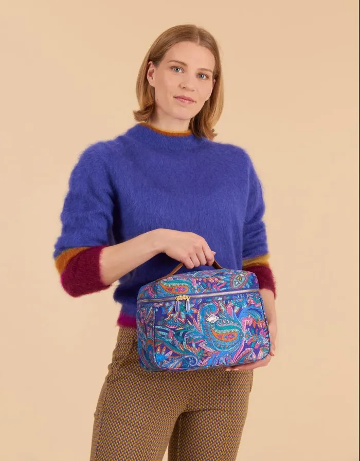 Oilily Toiletry Bags Women Coco Beautycase Everly Paisleyspectrum Blue Oilily Toiletry Bags Women Coco Beautycase Everly Paisleyspectrum Blue