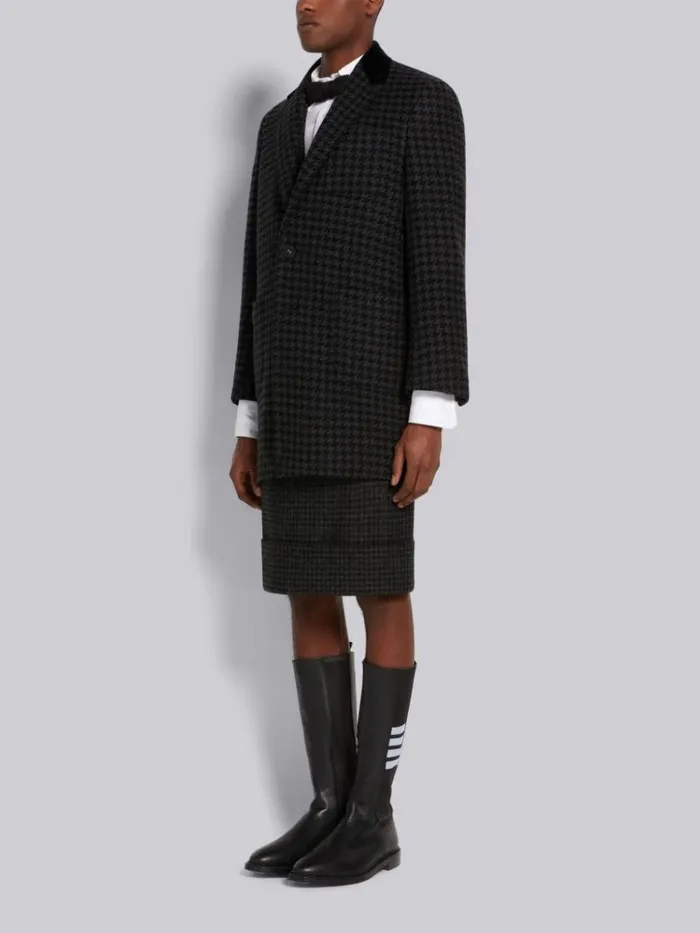 Pebble Grain Leather 4bar Leather Sole Knee High Chelsea Boot Black Men Thom Browne Boots