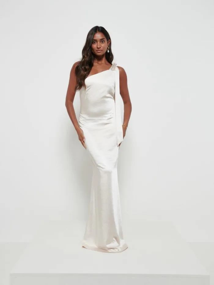Pretty Lavish Bridesmaid Dresses Amelia Tie Maxi Bridesmaid Dress Champagne 8211 Women Pretty Lavish Bridesmaid Dresses Amelia Tie Maxi Bridesmaid Dress Champagne 8211 Women