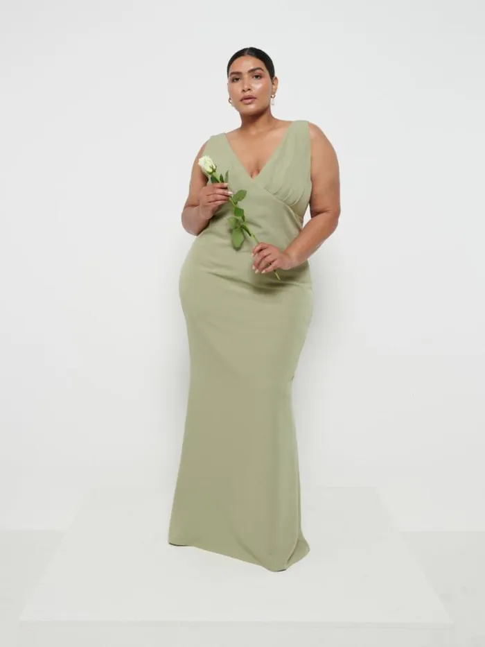 Pretty Lavish Bridesmaid Dresses Esmee Crepe Maxi Bridesmaid Dress Curve Olive 8211 Women Pretty Lavish Bridesmaid Dresses Esmee Crepe Maxi Bridesmaid Dress Curve Olive 8211 Women