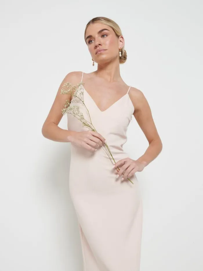 Pretty Lavish Crepe Bridesmaid Dresses Tillie VNeck Maxi Bridesmaid Dress Blush 8211 Women
