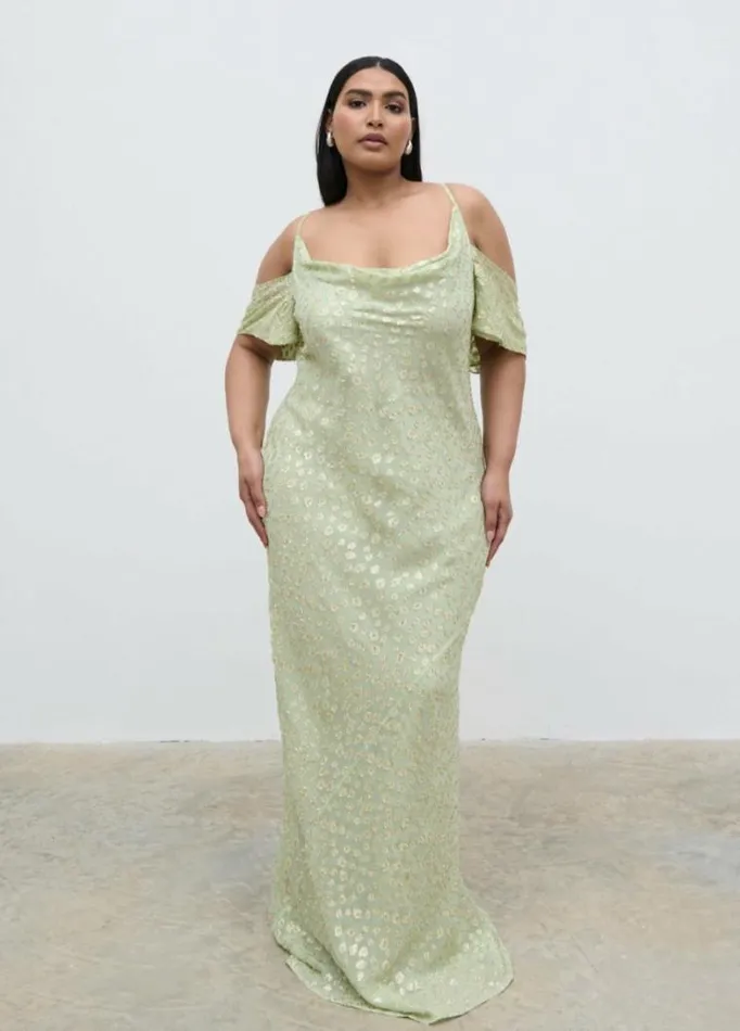 Pretty Lavish Curve Nia Cold Shoulder Maxi Dress Curve Pistachio Metallic 8211 Women