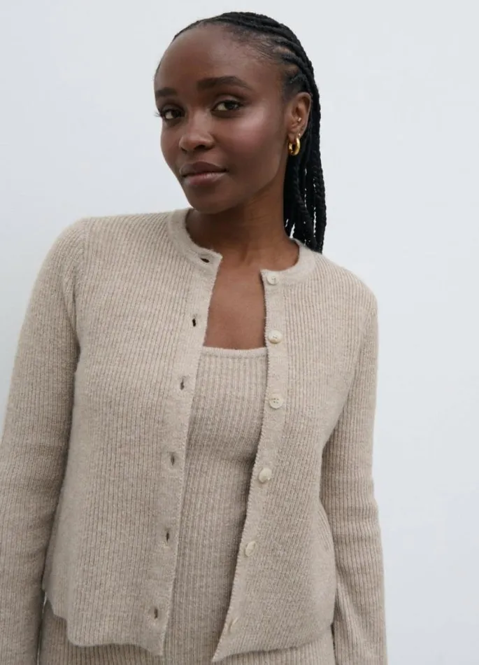 Pretty Lavish Knitwear Winnie Slim Fit Knit Cardigan Beige 8211 Women