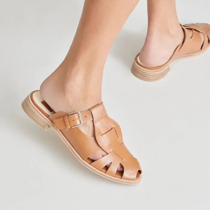 Sandals Women Dolce Vita Hippie Flats Tan Crinkle Patent