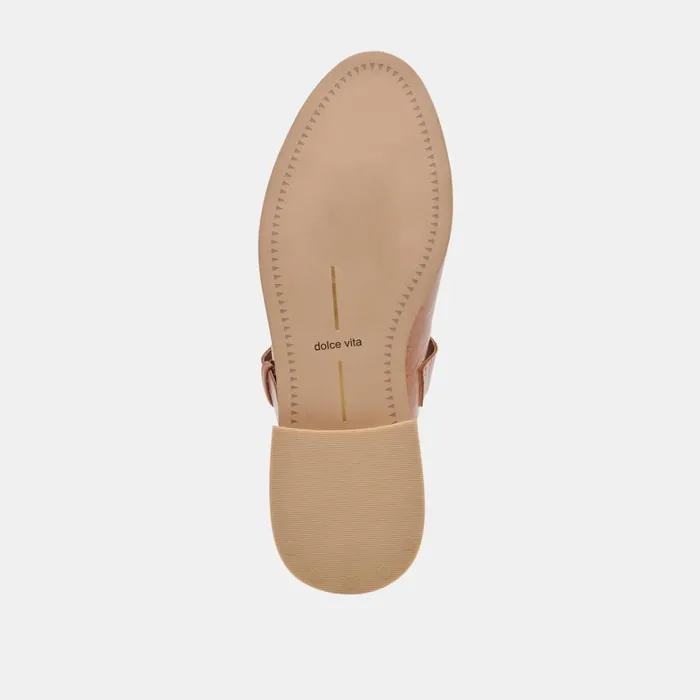 Sandals Women Dolce Vita Hippie Flats Tan Crinkle Patent