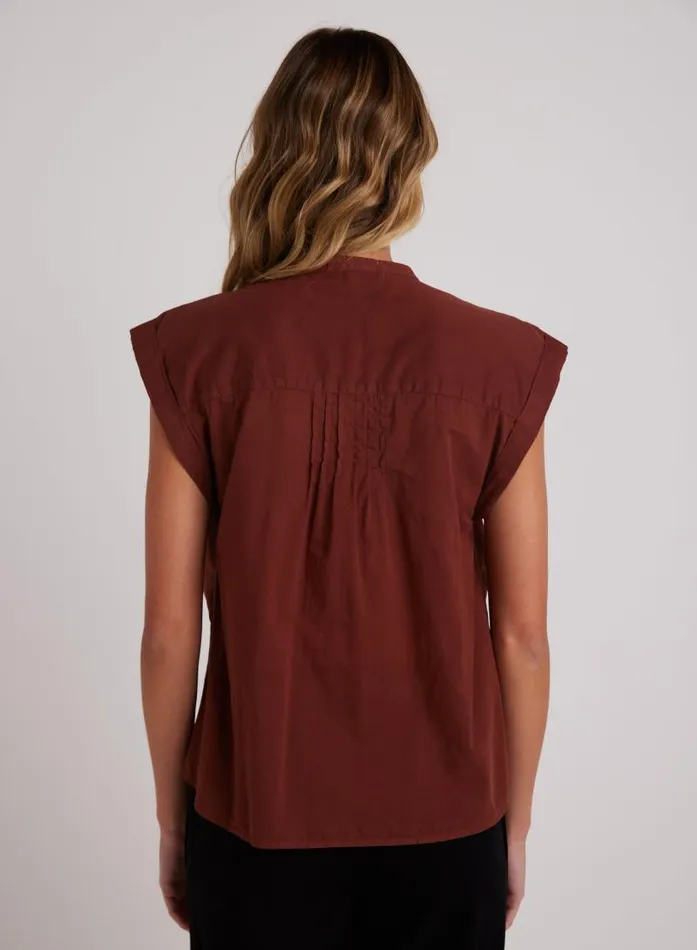 Short Sleeve Pintuck Pullover 8211 Cherry Mahogany Women Bella Dahl Short Sleeve Short Sleeve Pintuck Pullover 8211 Cherry Mahogany Women Bella Dahl Short Sleeve