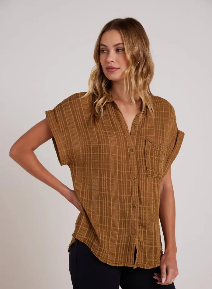 Short Sleeve Pocket Button Down 8211 Topaz Gold Women Bella Dahl Long Sleeve Short Sleeve Pocket Button Down 8211 Topaz Gold Women Bella Dahl Long Sleeve