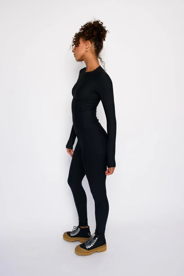 Skatie Active Tops Kendall Top Black 8211 Women