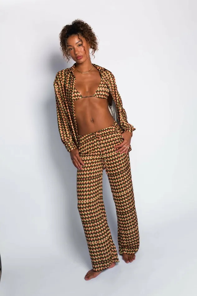 Skatie CoverUps Phoenix Button Down Satin Mirage 8211 Women