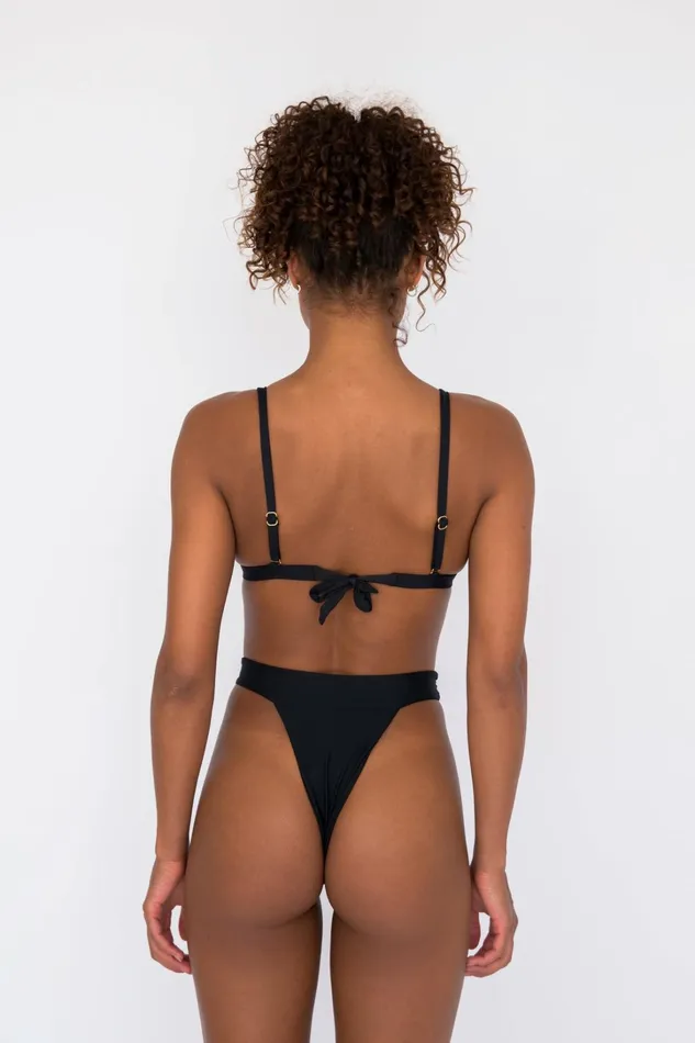 Skatie Tops Kourtney Bikini Top Black 8211 Women